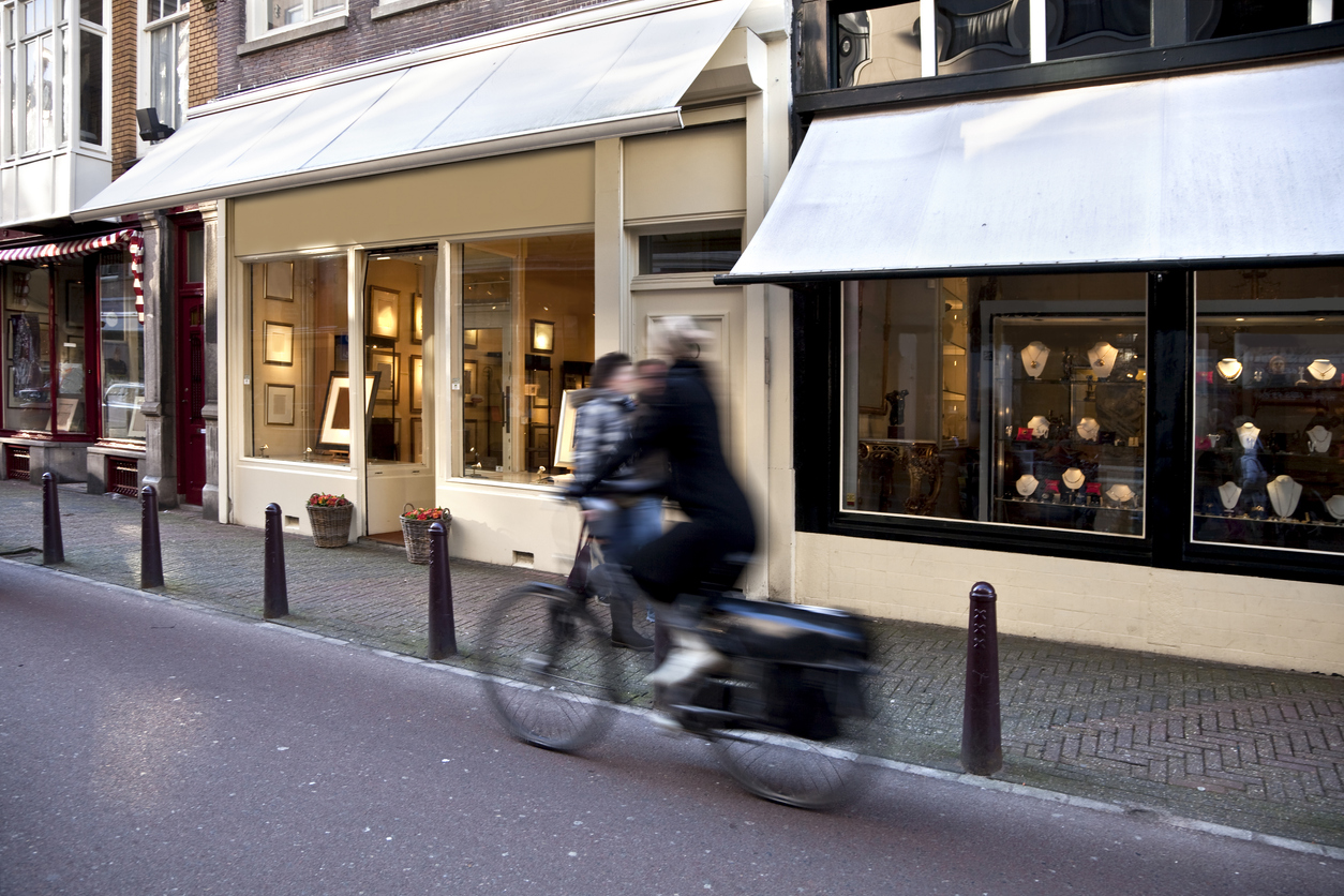 B2C, B2B2C, D2C… Productores vs. comerciantes: la vieja cuestión, desde los fenicios al ecommerce